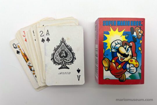 Super Mario Bros Playing Cards, Amada (Top)
