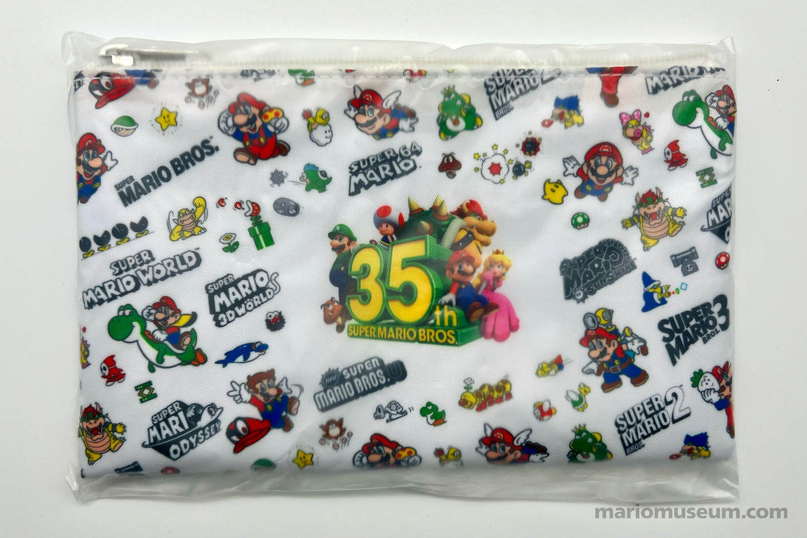 Super Mario 35th Anniversary zipper pouch